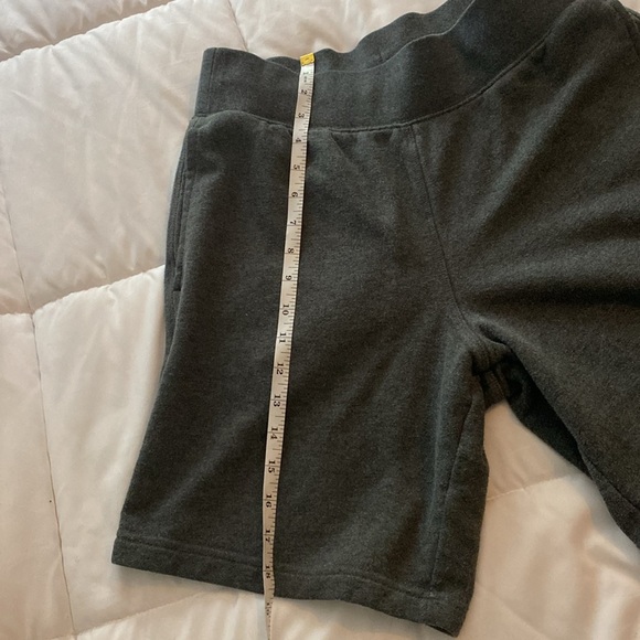 Champion Men's Small Gray Athletic Shorts - Picture 8 of 10